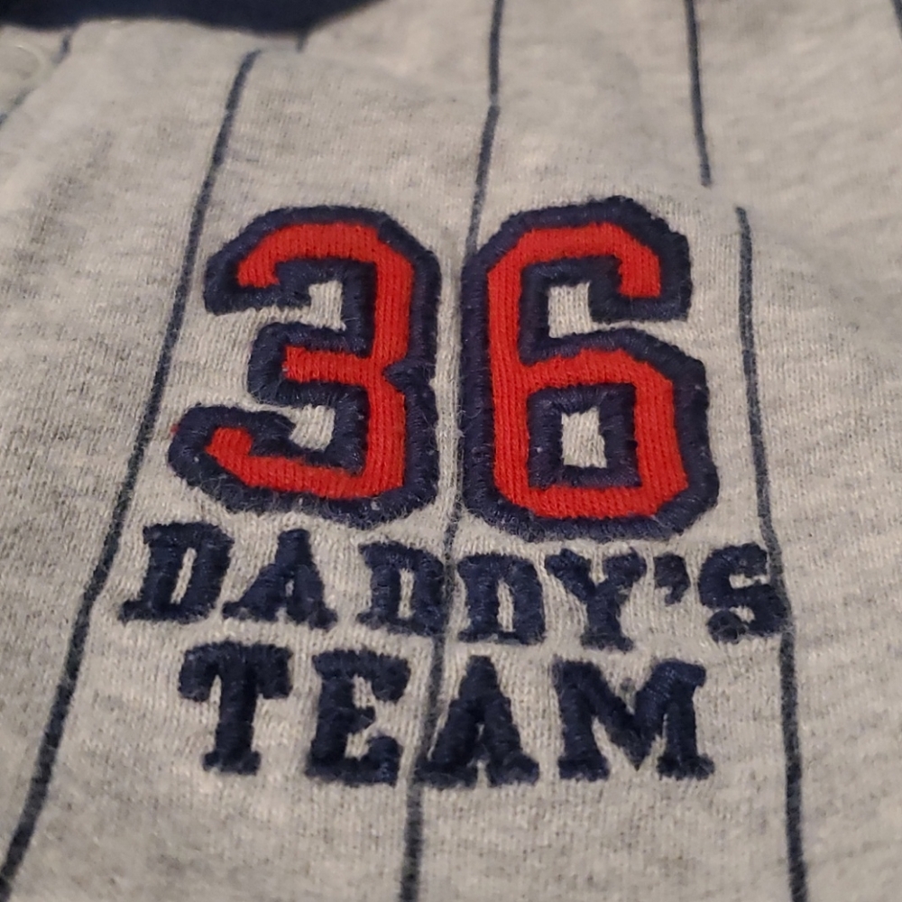 Baseball onesie - Picture 3 of 4